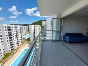 Apartamento Aqualina Orange Decimo Piso Vista a Piscina y Ciudad